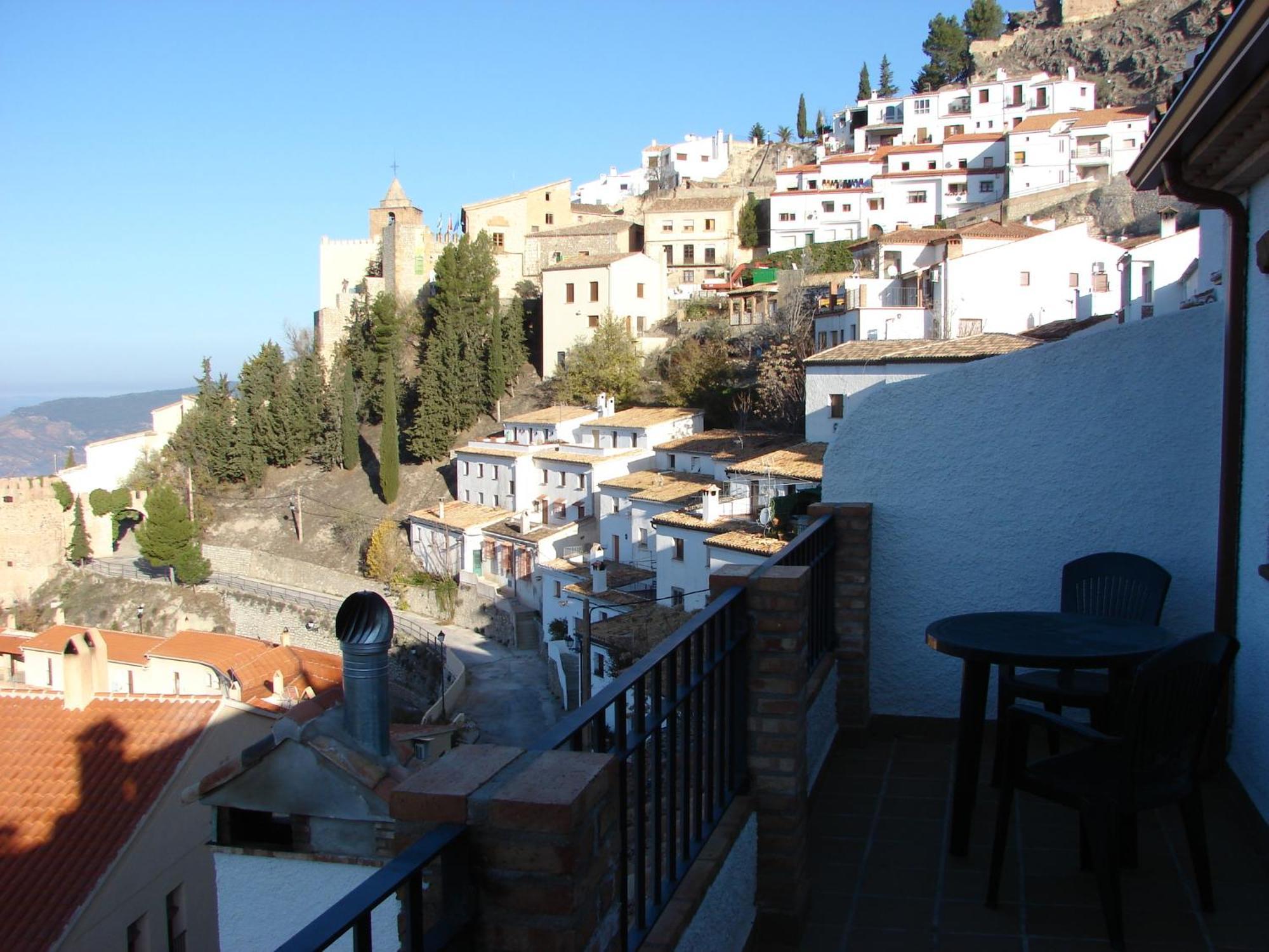 Apartamentos Sierra De Segura Segura de la Sierra Εξωτερικό φωτογραφία