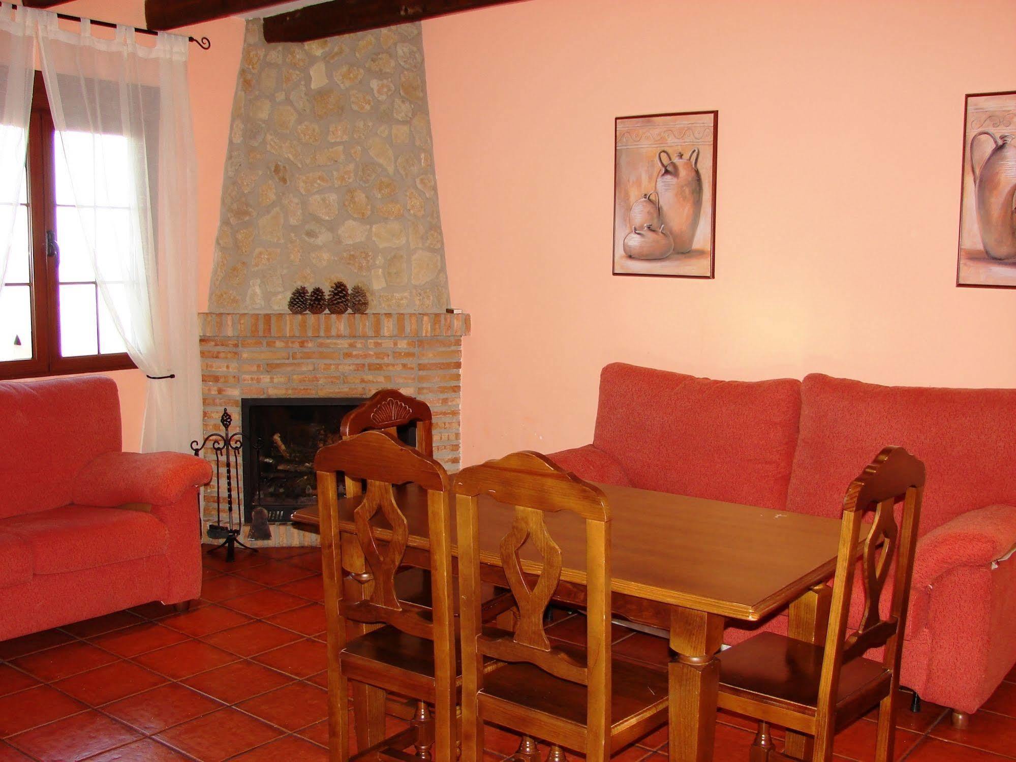 Apartamentos Sierra De Segura Segura de la Sierra Εξωτερικό φωτογραφία