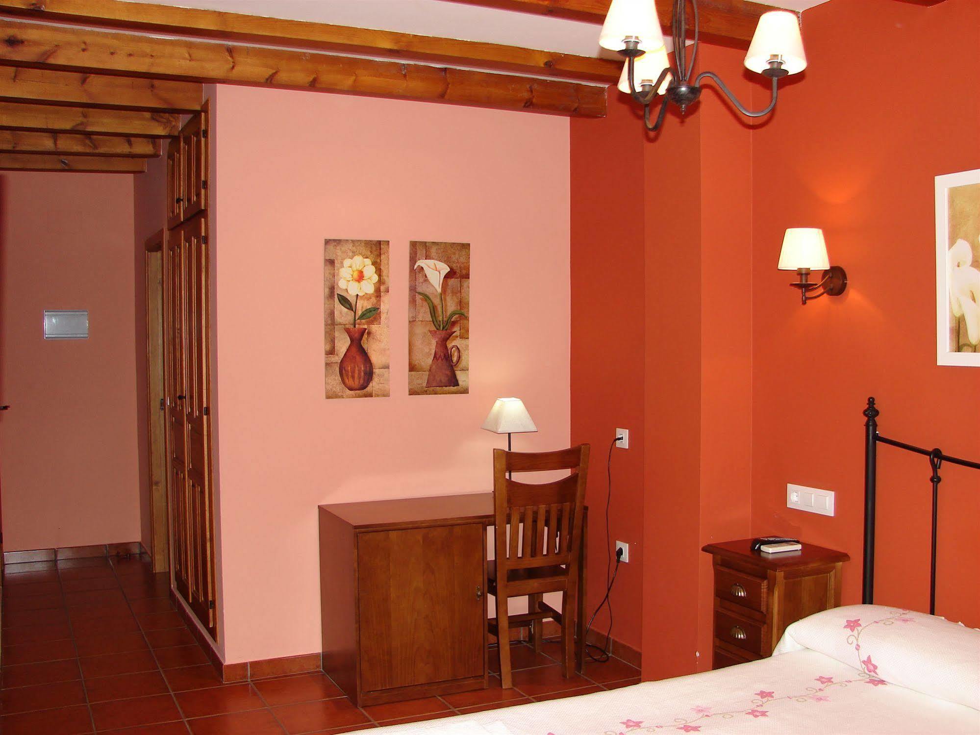 Apartamentos Sierra De Segura Segura de la Sierra Εξωτερικό φωτογραφία