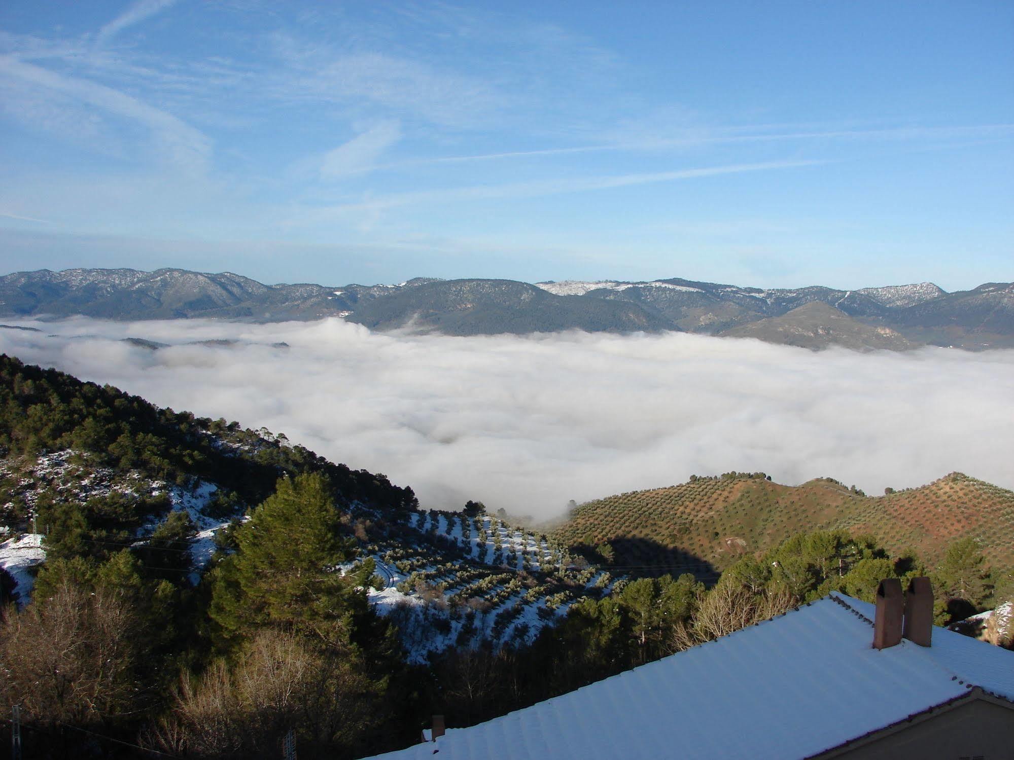 Apartamentos Sierra De Segura Segura de la Sierra Εξωτερικό φωτογραφία